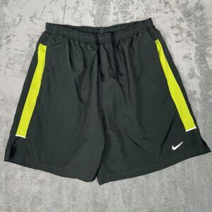 Nike Shorts Mens L Green‎ Running Run Trail Jogging Gym Workout Lined Dri-Fit